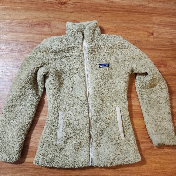 Patagonia - Picture 1 of 8